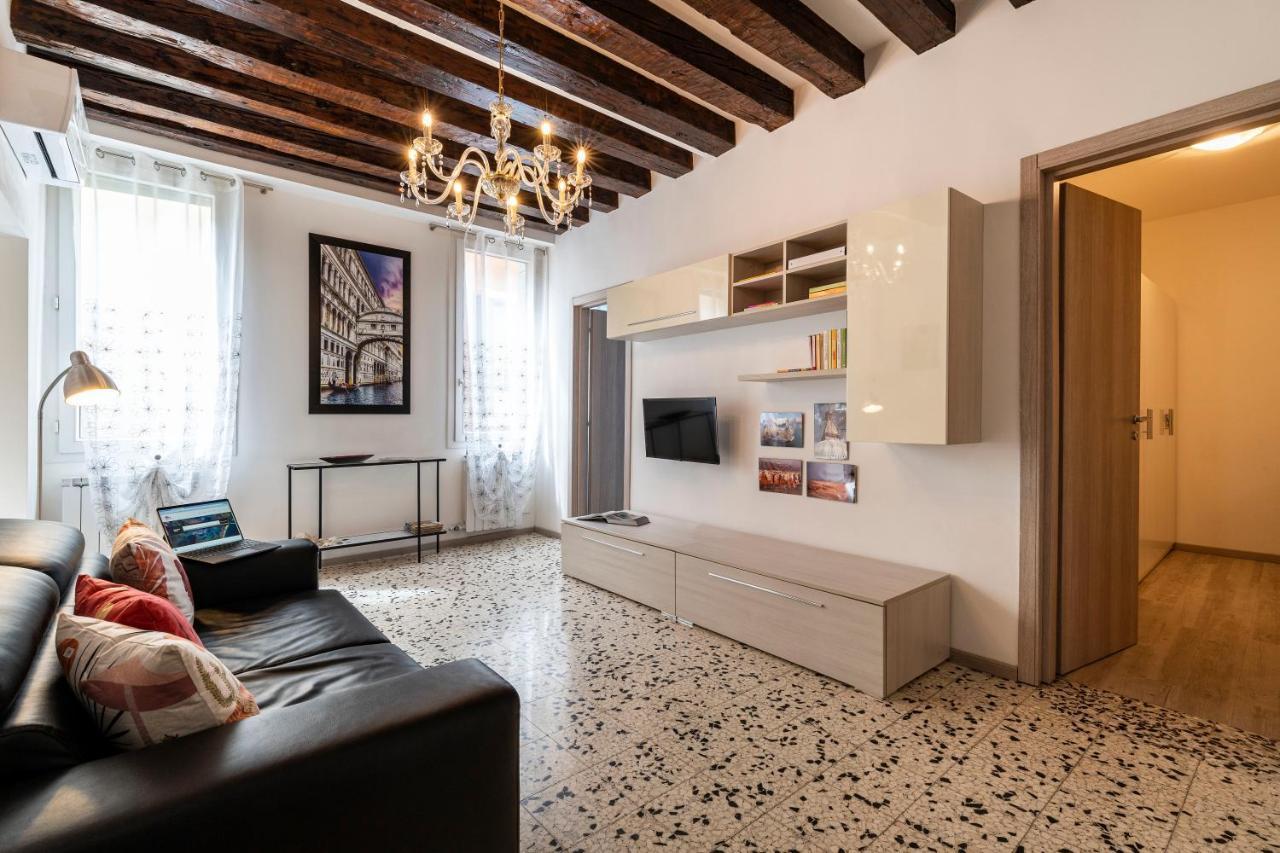 Appartement Ponte Squero Flat M0270423226 à Venise Extérieur photo