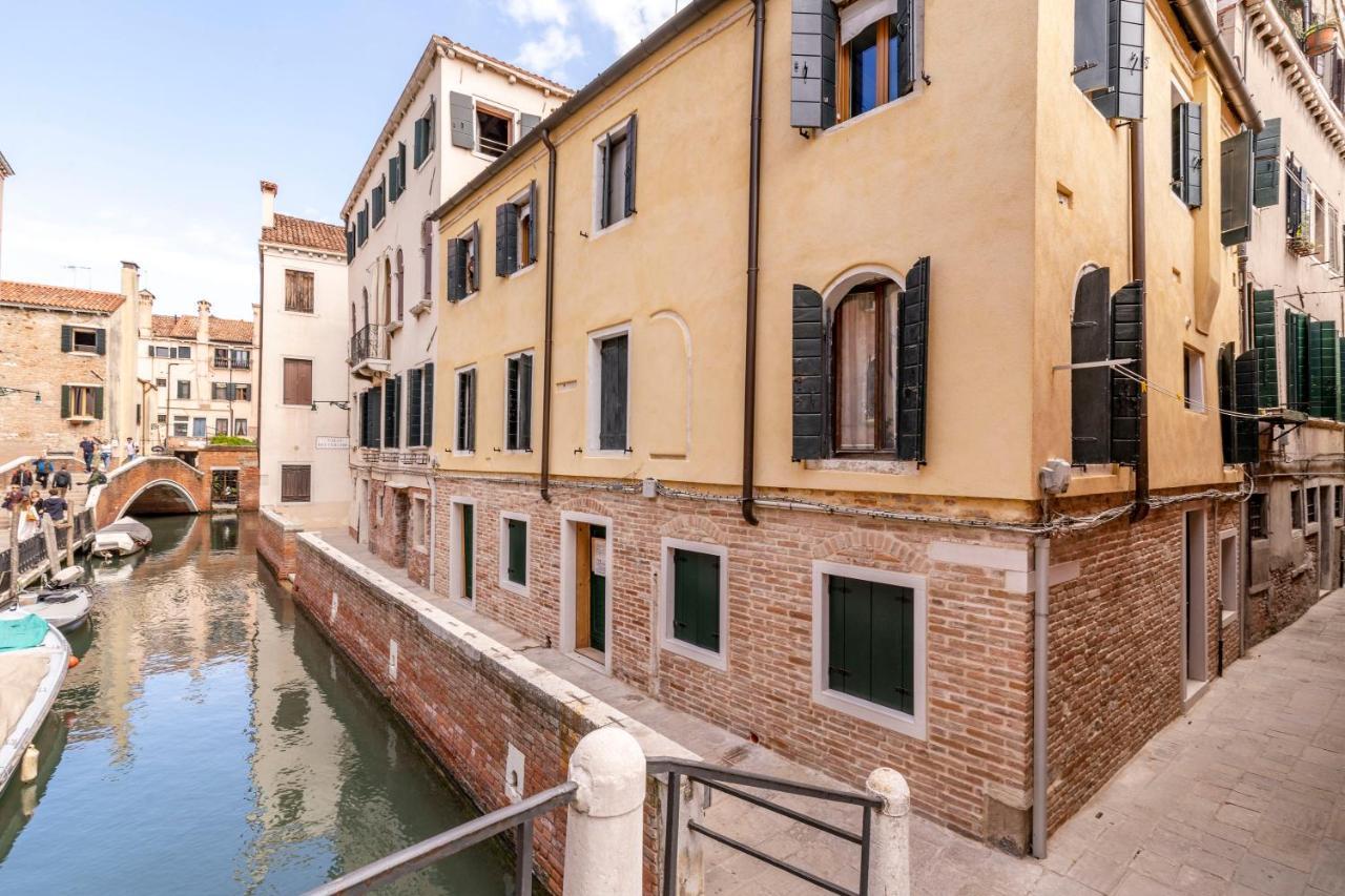 Appartement Ponte Squero Flat M0270423226 à Venise Extérieur photo